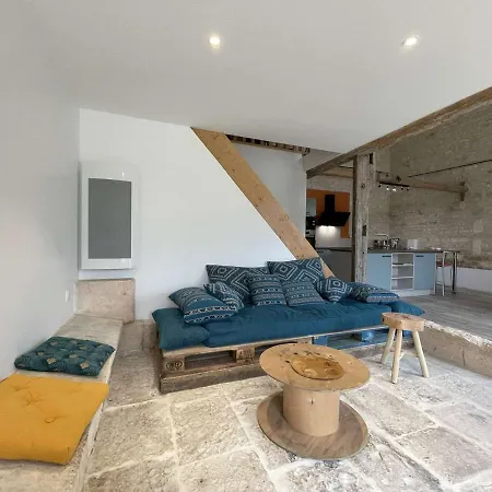 Charmante Maison Renovee Avec Jardin, 2 Chambres, Proche La Rochelle, 4 Couchages - Fr-1-246-603 Nyaraló *